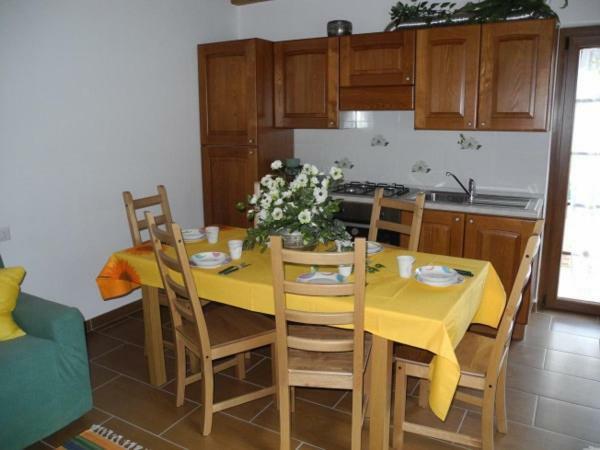 Agriturismo Piccolo Paradiso Pianello Del Lario Buitenkant foto