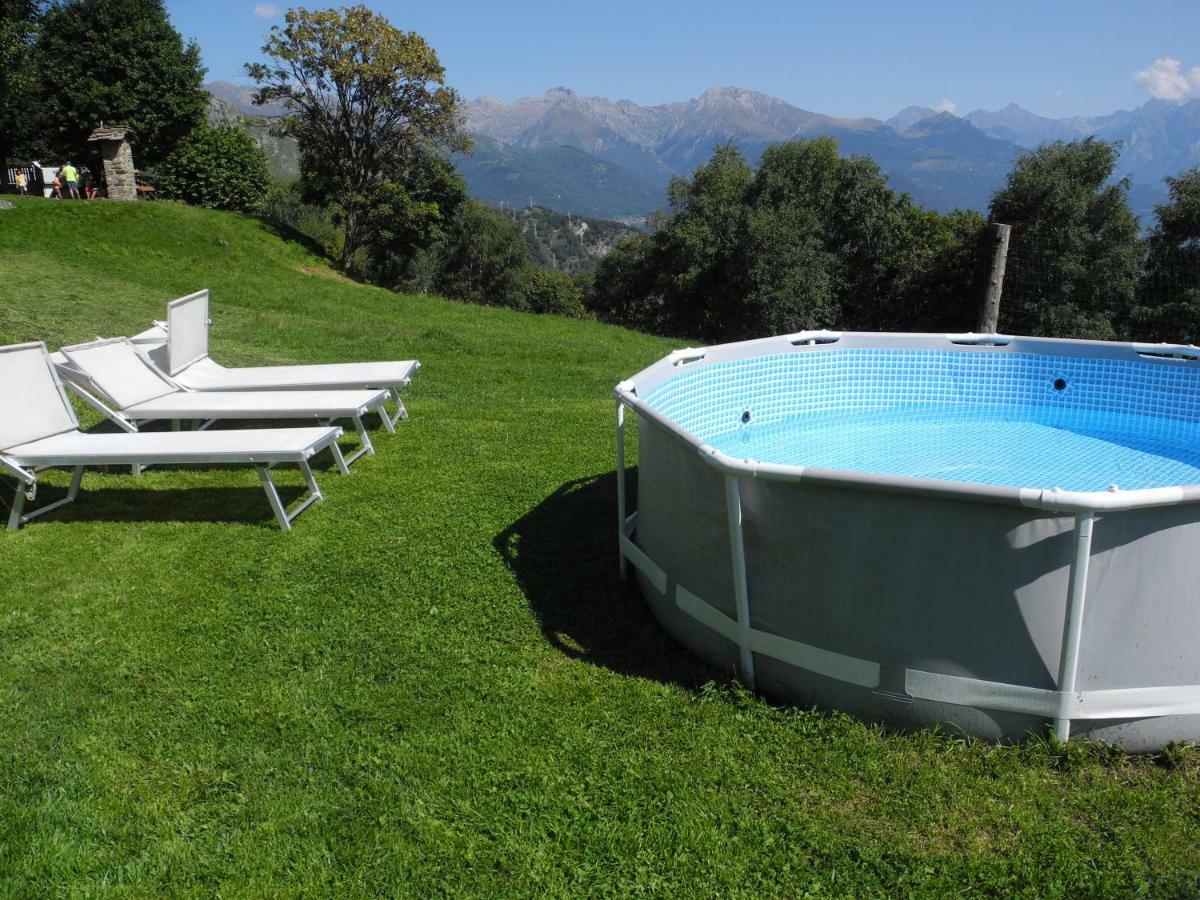 Agriturismo Piccolo Paradiso Pianello Del Lario Buitenkant foto