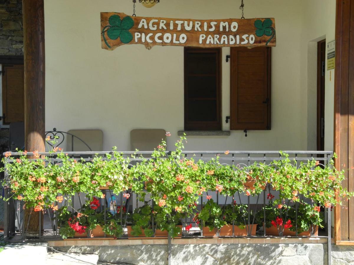 Agriturismo Piccolo Paradiso Pianello Del Lario Buitenkant foto