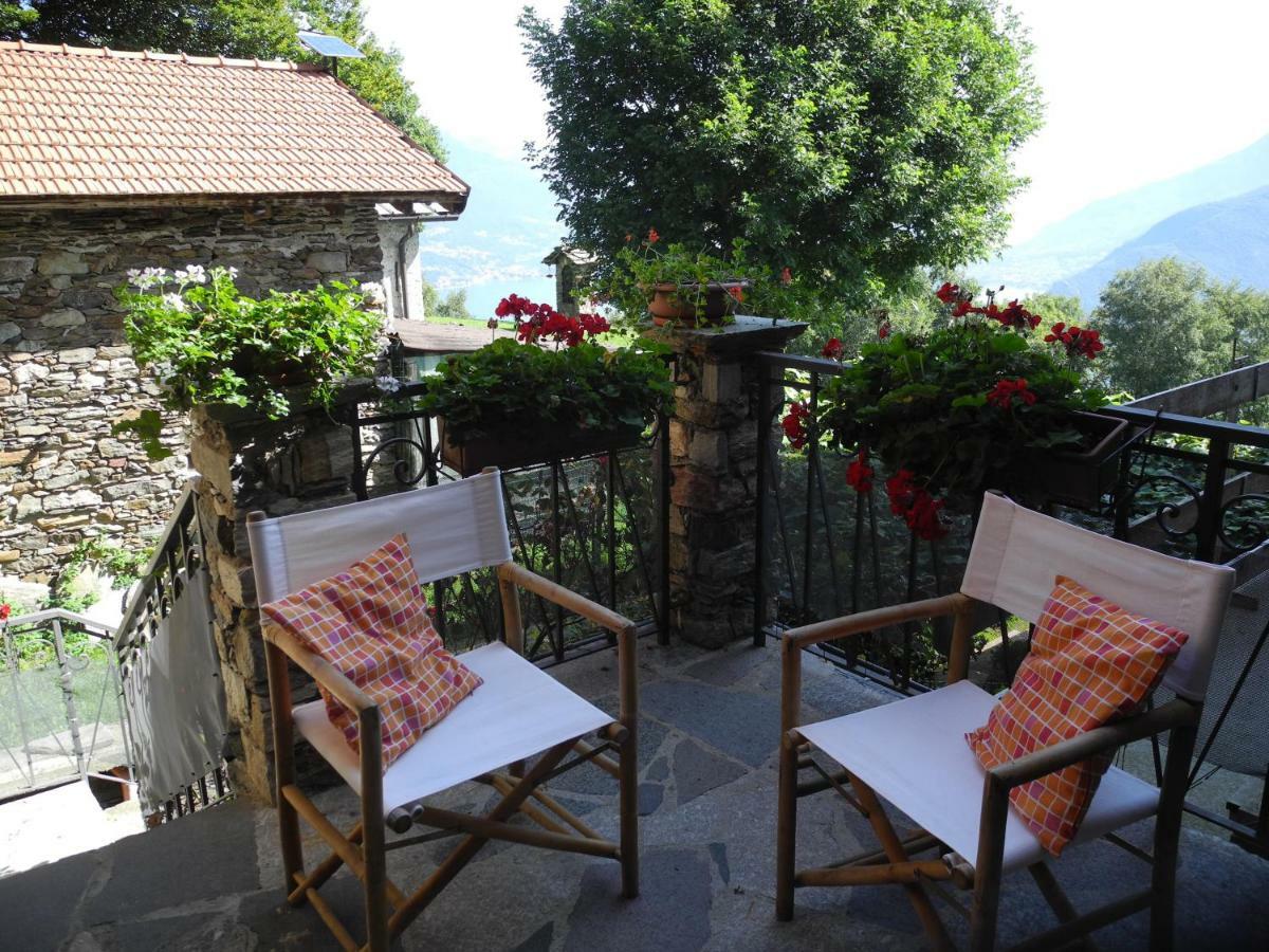 Agriturismo Piccolo Paradiso Pianello Del Lario Buitenkant foto