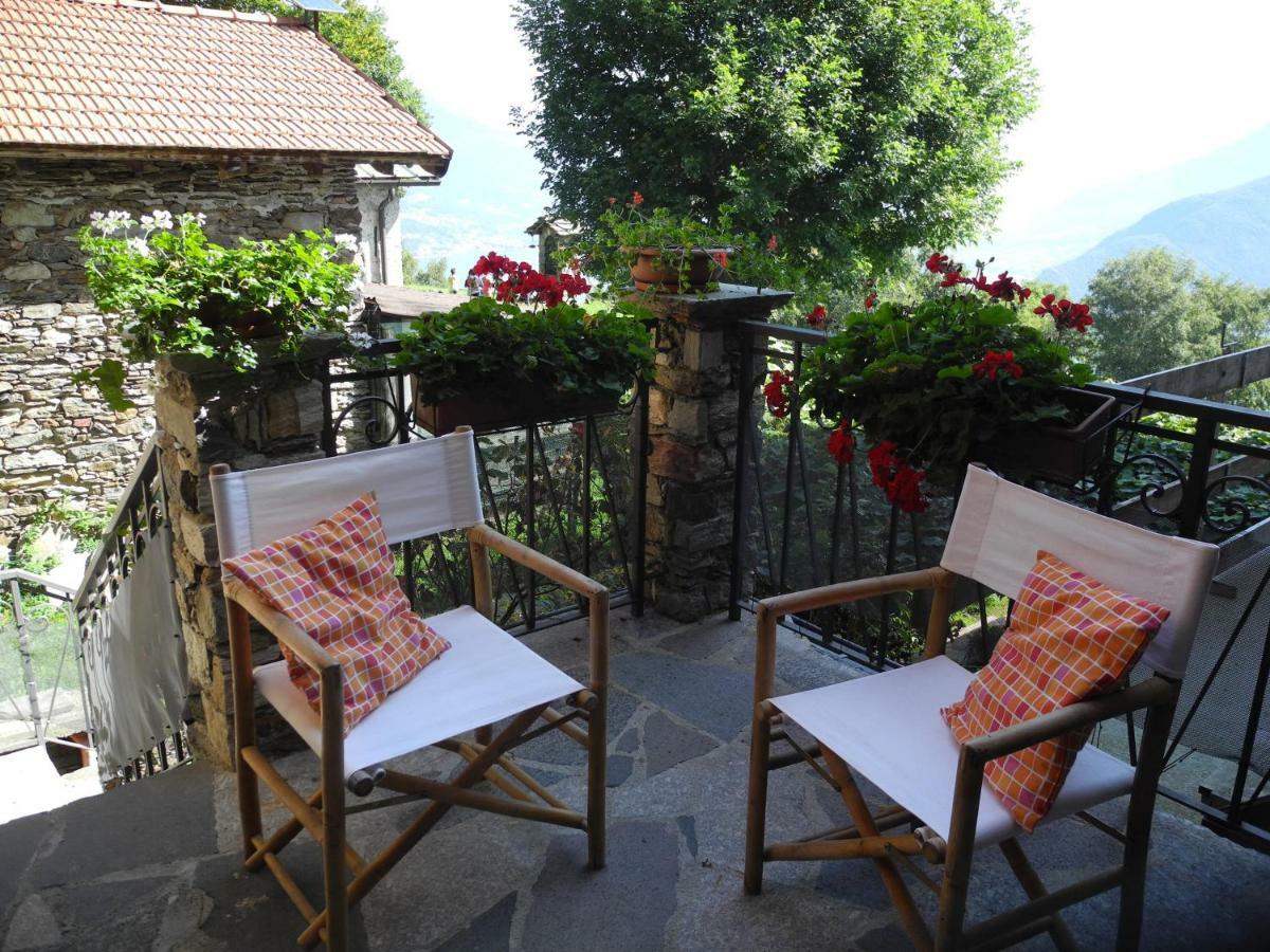 Agriturismo Piccolo Paradiso Pianello Del Lario Buitenkant foto